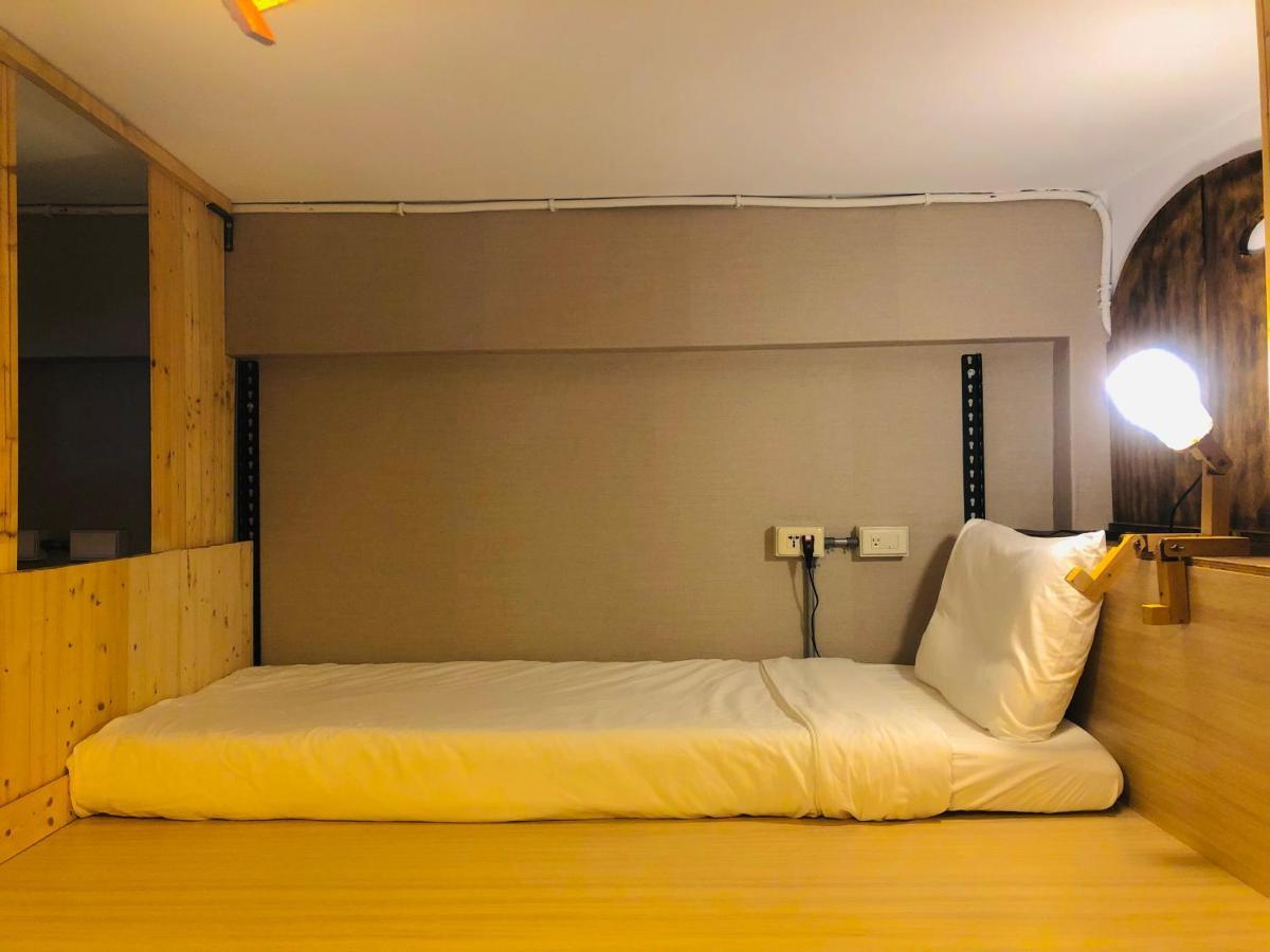 Hostel Of Rising Sun 昇行旅 Yonghe Esterno foto