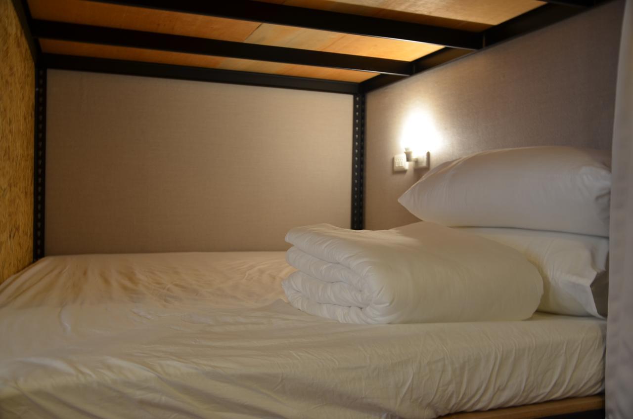 Hostel Of Rising Sun 昇行旅 Yonghe Esterno foto