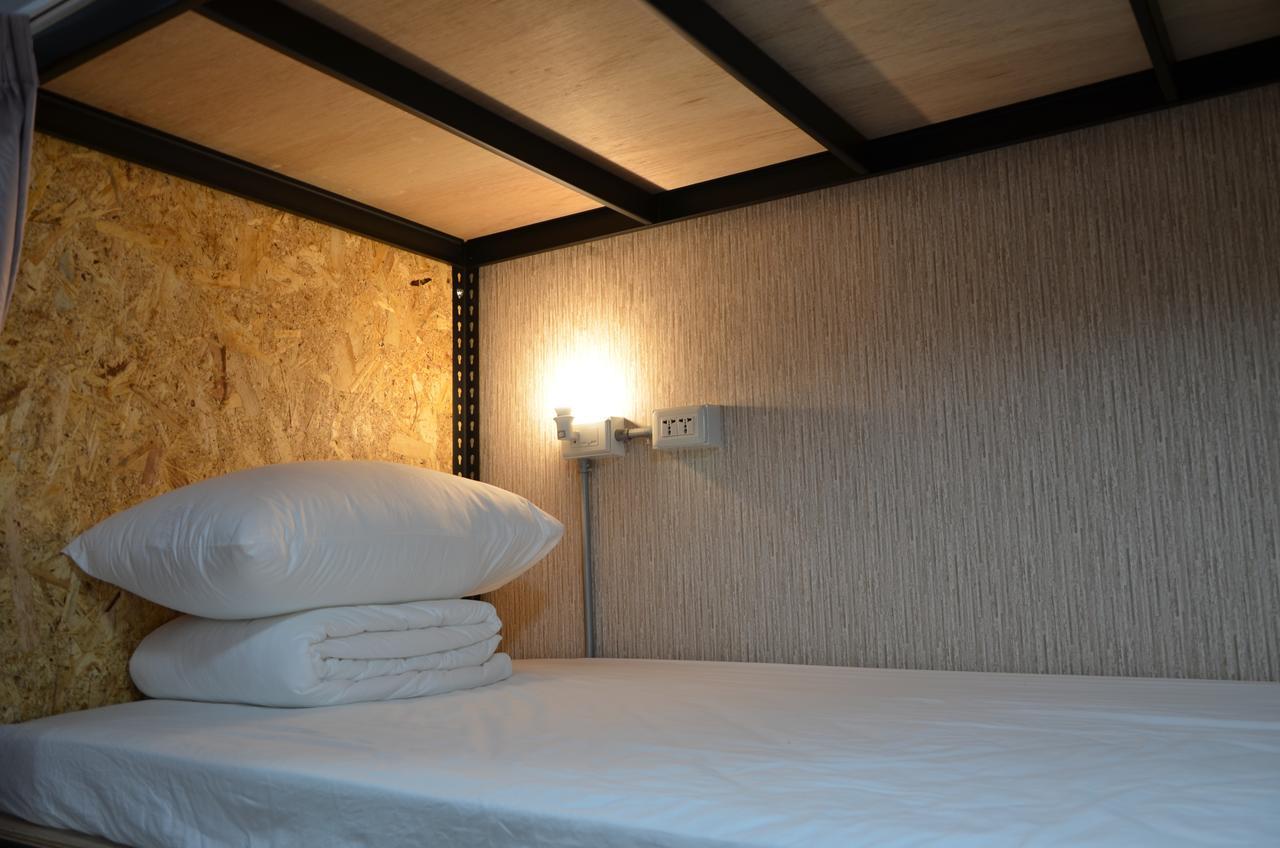 Hostel Of Rising Sun 昇行旅 Yonghe Esterno foto