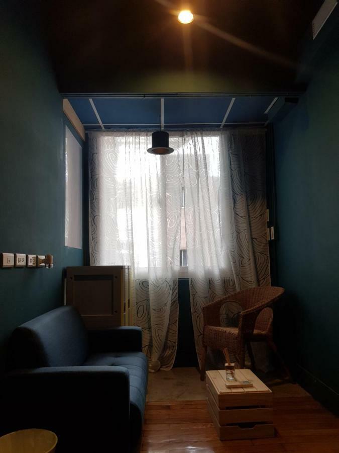 Hostel Of Rising Sun 昇行旅 Yonghe Esterno foto